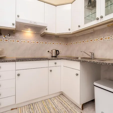 Vendégház Happen!ng 2 *